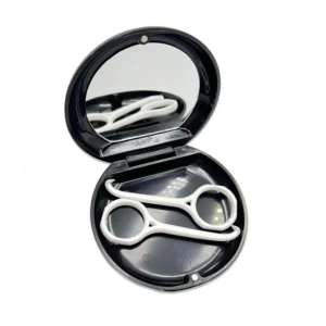 Orthodontic Retainer Case with Aligner Removal Tool