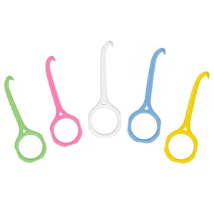 Five multi-colored aligner removal tools for easily and comfortably removing clear aligners without using fingers or nails.