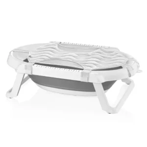 Multi-functional and eye-catching, this babyjem folding bathtub towel net provides a useful place to keep bathing essentials close.