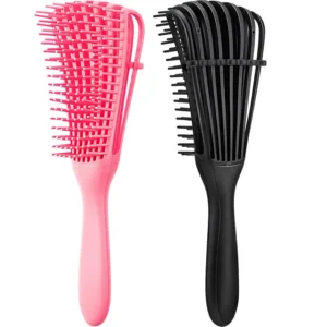 This 2-pack of detangling brushes in black and pink is designed for easily and gently removing knots from textured hair types 3a to 4c, whether wet or dry.
