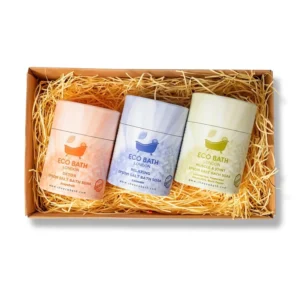 This Epsom salt gift set includes three 250g packs of natural bath salts for muscle and joint relief, relaxation, and detoxification.
