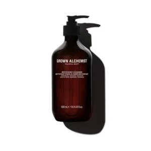 A luxurious and hydrating geranium body wash with natural ingredients like clary sage, lavender and cedarwood, designed to cleanse, exfoliate, and moisturize for healthy, glowing skin.