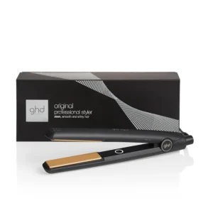 The ghd original hair straightener creates sleek, smooth, and shiny hairstyles with its ceramic floating plates and optimum 185°C heat for all hair types.