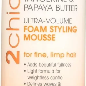 Giovanni 2Chic Ultra Volume mousse defines waves and enhances curls with a light formula for weightless control and beautiful fullness.