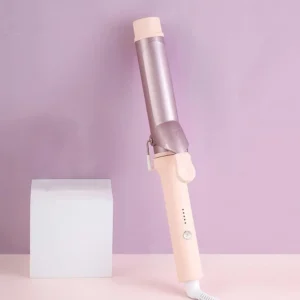 This ceramic hair curling wand features five adjustable temperatures, rapid heating, and dual voltage for creating beautiful curls on the go.