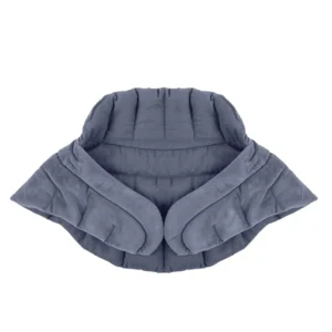 Relax with this microwavable heating pad filled with natural herbs, designed to soothe neck and shoulder pain with its even heat distribution and soft, comfortable fabric.