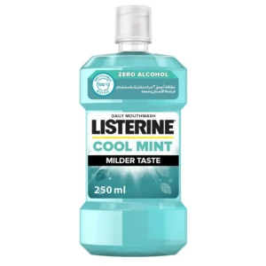 Listerine Cool Mint mouthwash kills 99% of germs that cause bad breath and plaque, for a cleaner, fresher mouth.