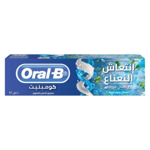 Oral-B Complete toothpaste in mint flavor for long-lasting fresh breath, plaque growth inhibition, tartar control and cavity prevention, recommended by dentists.