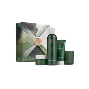 The RITUALS The Ritual of Jing gift set contains four body care products with lotus and jujube for a soothing and relaxing experience.
