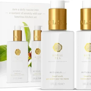 This travel set includes Rituals Royal Tea hand soap and hand balm with a refreshing green tea and woody fragrance, packaged in recyclable containers.