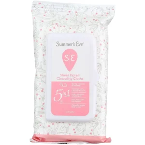 A package of Summer's Eve 5 in 1 Daily Refreshing Cloths in Sheer Floral scent, a gentle skin cleaning wipe for daily freshness.
